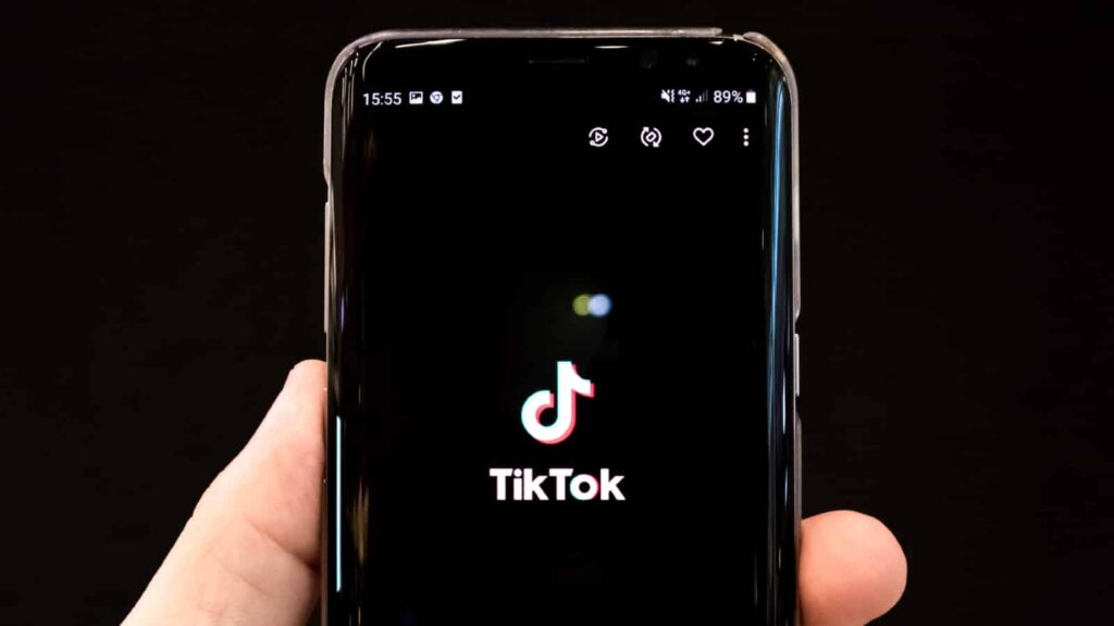 How to Avoid Scams When Buying Tiktok Followers