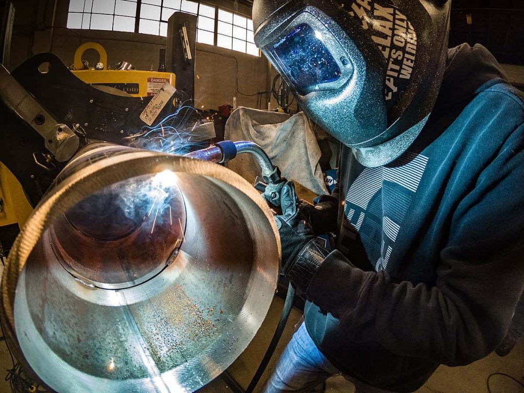 What advantages come from employing the best MIG welder?